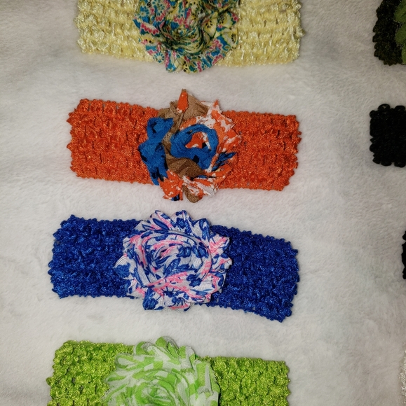 Bows - Picture 2 of 3